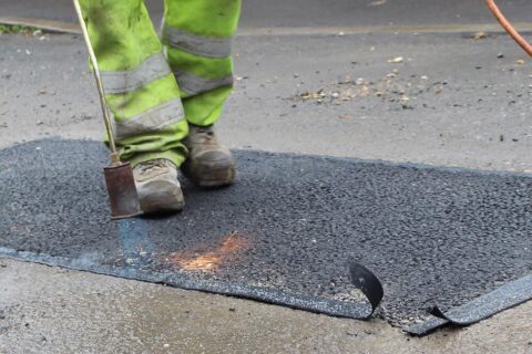 Expert Tarmac driveway repair Carmarthen – professional resurfacing and crack repairs